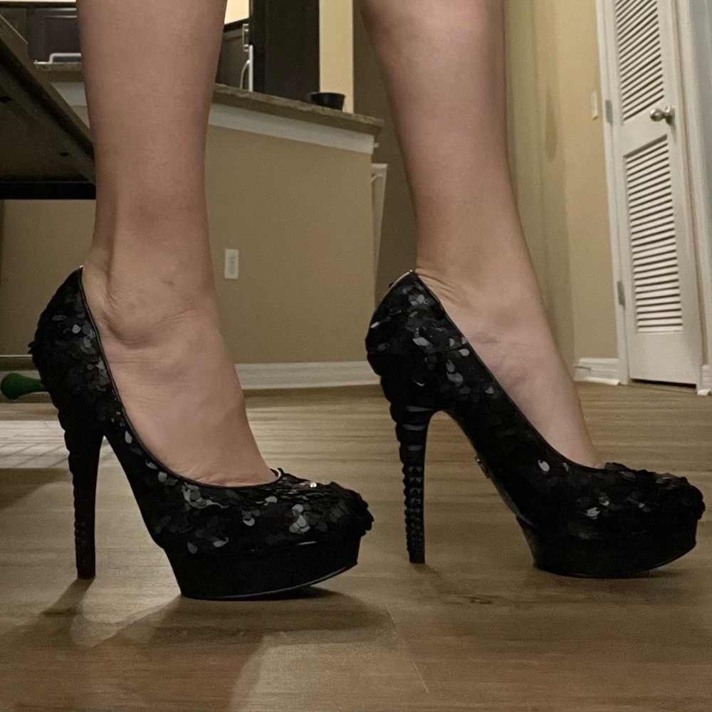 Rachel Roy Black Sequin Platform Pumps